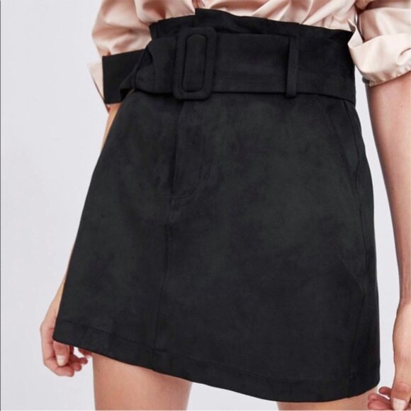 Zara Trafaluc Faux Suede Paperbag Waist Belted Mini Skirt In Black Size M EUC - Picture 3 of 13